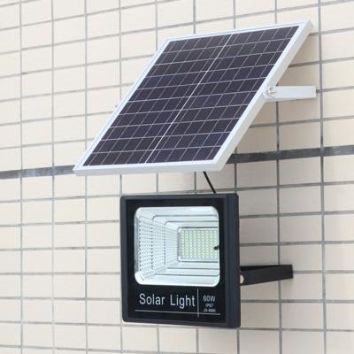 China 100W 200W LED Solar Flood Lights Wireless Solar Light Motion Sensor Flood Lights for sale