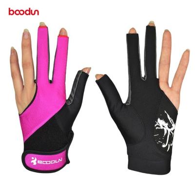 China PU Billiard 3 Fingers Displayed Billiards Gloves for sale