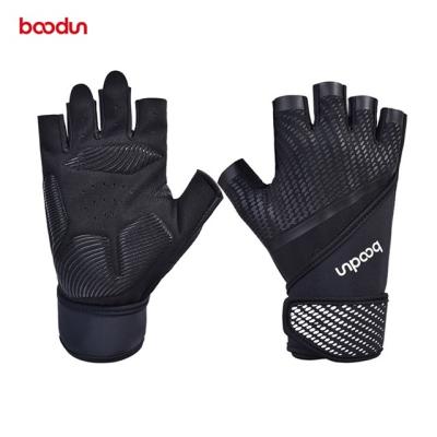 China Breathable/anti slip finger gel protection fitness gym gloves/custom logo wear-resistant/comfortable anti-skid weightlifting half gloves for wholesale for sale