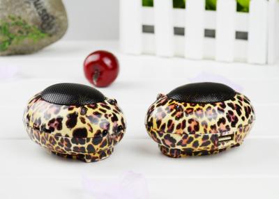 China Los mini altavoces portátiles leopardo y plástico del bluetooth V4.0 descascan T-06 en venta