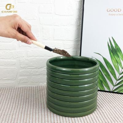 China Durable Newest design Round Cylinder Big Flower Pot Planters Large Outdoor  Green Ceramic Garden Pots & Planters for sale