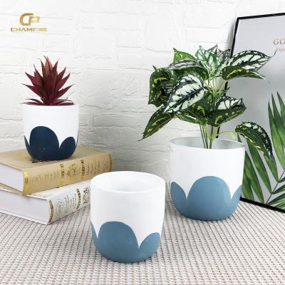 China Durable High Quality Home Decorative Custom Design Cement Planters Concrete Garden Pots & Planters for sale