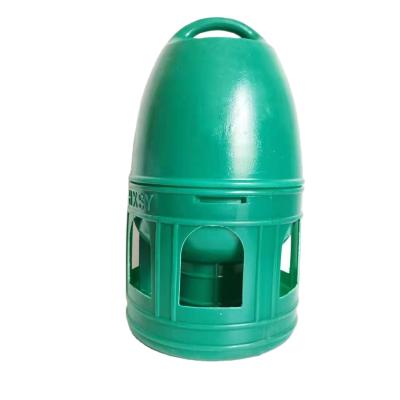 China Manual 5L Pigeon Water Pigeon Drinker Cleanable Green Plastic Pet Water Drinking Poultry Feeder And Drinker PH-195 for sale