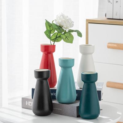 China Modern Low MOQ Cheap Custom Wholesale Circle Donut Wedding Unique Modern Nordic Flower Ceramic Vases For Home Decor for sale