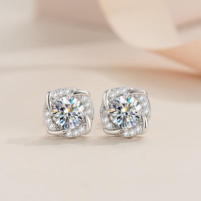 China Office/Wholesale Free Shipping Zircon CZ Promotion Real 925 Sterling Silver Career Stud Earring Round Shape Four Claw Jewelry for sale