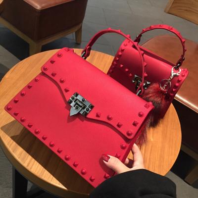 China Colorful Chain Luxury Lady Fashion Rivet Bags Candy Women Jelly Clips Purse Shoulder Handbags Bag for sale