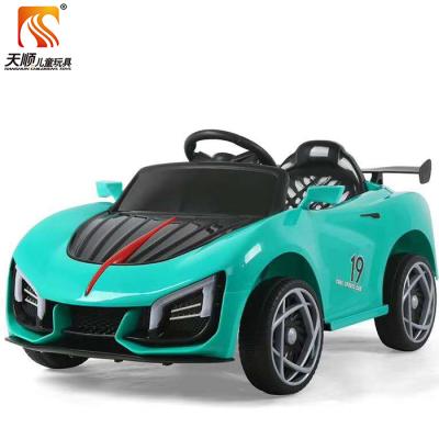 China Double doors can be opened factory supply kids electric car/best electric toys for kids driving car /children ride on car for sale