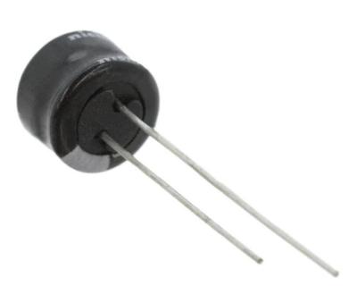 China O capacitor de UMA1E101MDD1TP 100uf 25v 2000 horas de capacitor eletrolítico polarizou à venda