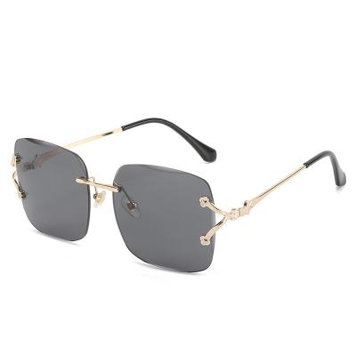 China Cute sunglasses 2022 your brand sunglasses eyewear sunglasses 2020 square rimless shades for sale