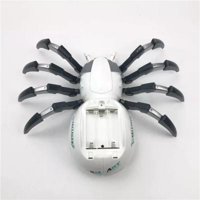 China Amazon Remote control model spider simulation crawling toy with jet with light and sound simulation rc animals for kids for sale