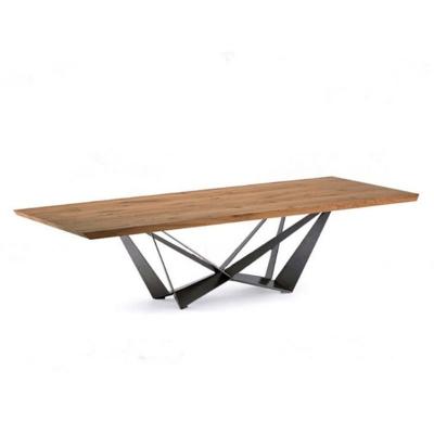 China Modern Furniture New Design Solid Wood Top With Metal Legs Desk Table Dining Table for sale