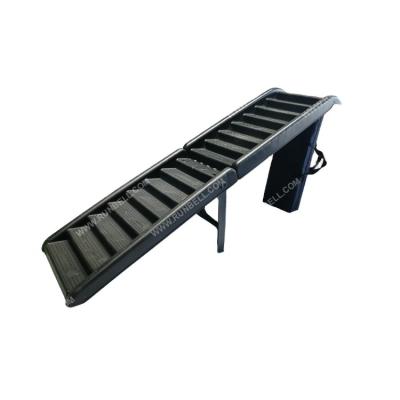 China Manufacturer Outdoor Traveling Product Professional Stored Portable Pet Step Ladder Retractable Dog Ramp for sale