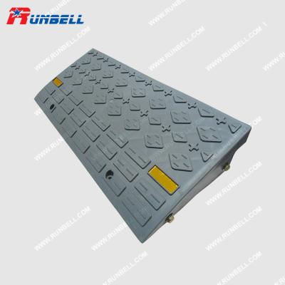 China High Quality Portable Movable Plastic Parking Safety Car Restriction Ramp for sale