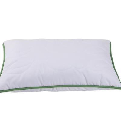 China New Design Anti-Static New Design Quilted Functional Hotel Grab Polyester Pillow for sale