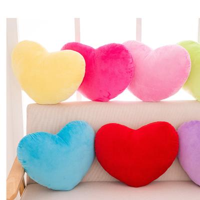 China Viable High Quality Factory Wholesale Pet Plush Toy Heart Shape Eco Friendly Pet Toys for sale