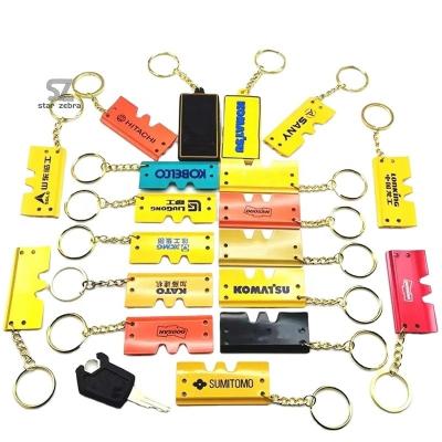 China For excavator accessories Hitachi Kato Doosan Kobelco Komatsu Sany bucket key chain chain plate metal pendant small gift buckle à venda