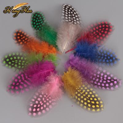 China wholesale cheap colored turkey feather feather fabric guinea fowl dreamy feathers for sale