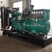 China Conjunto de generadores diesel de 100 kW para una potencia de salida de alta eficiencia en venta