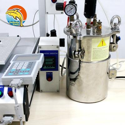 China 3 Element Heaters Edible Oil Filling Machine Full Automatic High Accuracy Perfume 0.01ml Filling Machine for sale