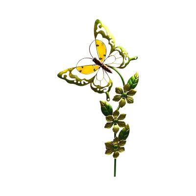 China Art Decor New Design Solar Butterfly Metal Garden Stake Lights for Garden Decoration for sale