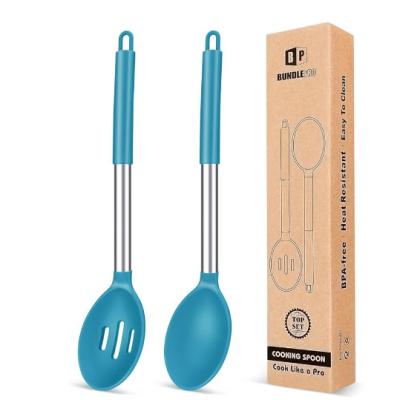 China Large silicone cooking spoon, non-stick solid baking spoon,kitchenware for sale