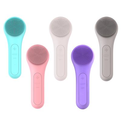 China Professional Electric Facial Cleansing Brush Silicone DEEP CLEANING Sonic Wireless Filling Facial Cleansing Brush for sale