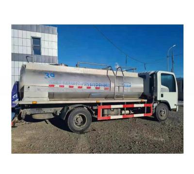 China 20000 Liters Milk Tank Truck Manufacturing Plant Milk Cooling Tank with 220V/380V for sale