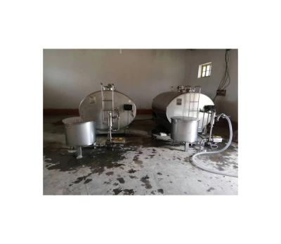 China Vertical Milk Cooling Tank for Milk Processing Internal Surface Treatment Pollishing for sale