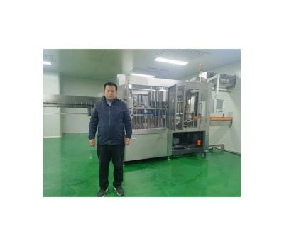 China 7000BPH 18 Heads Water Beverage Juice Filling Machine for Easy-To-Operate Production for sale