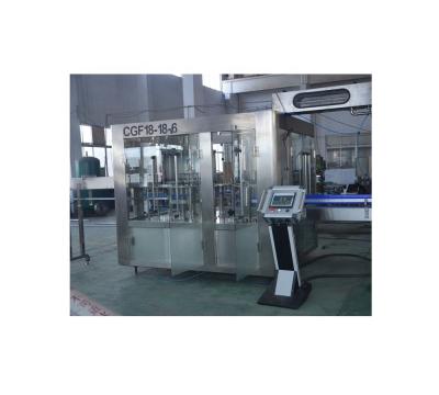 Chine 18-18-6 Machine de remplissage de bouteilles d'eau pure à ressort minéral entièrement automatique pour les boissons à vendre