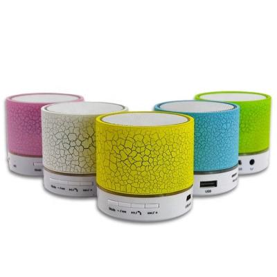 China Small Cheap Blue Tooth Promotion Wireless RGB Flashlight Mini Gift Wireless Speaker for sale