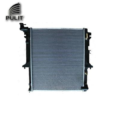 China plastic tank & Aluminum Core Car Aluminum Radiator & Auto Radiator For Mitsubishi Pickup Triton L200 4D56 Auto Radiators OEM MN135032 for sale