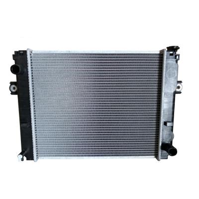 China Brand New Plastic Tank / Aluminum Core Forklift Radiator For Komatsu Lift FG30-14 OEM 3EB-04-3111 for sale