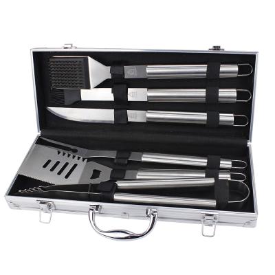 China Easily cleaned aluminum case 6pcs barbecue set with included spatula and tongs and cleaning brush for sale