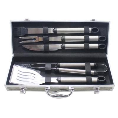 China Easily cleaned 5 pieces of BBQ utensil stainless steel set in good quality aluminum case and then in bubble bag for protection for sale