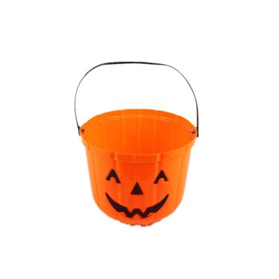 China Festival Decoration Halloween Pumpkin Bucket Lantern Candy Basket with Handle for Kids Halloween Party Props for sale