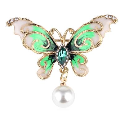 China ALLOY Rhinestone Crystal Butterfly Brooches High Quality Rhinestone Crystal Butterfly Brooches Pins Women Fashion Jewelry for sale