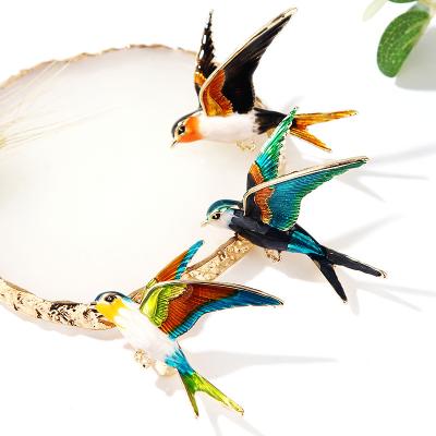 China ALLOY Enamel Flying Swallow Brooch Pins For Women Animal Bird Brooch Jewelry Gift for sale