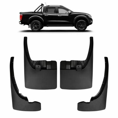 China O TPE/PP dos acessórios do carro do OEM transporta o guarda-lamas para Nissan Navara NP300 2016+ à venda