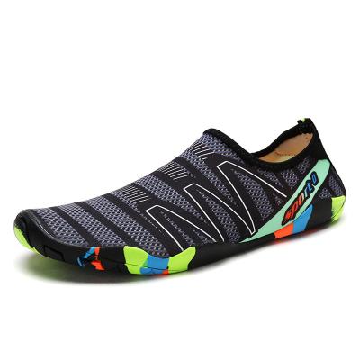 China Anti-Smell Wading Shoes For Couples Swimming Shoes Outdoor Quick Dry Soft Anti-Skid Waterproof Men Beach Aqua Shoes for sale