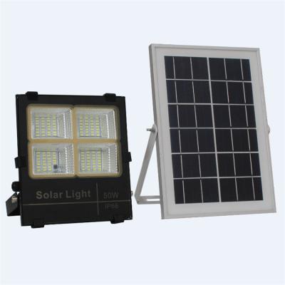 China Garden Automatic Outdoor Powerful Wall Street Light 90w 120w 150w Solar Street Lights for sale