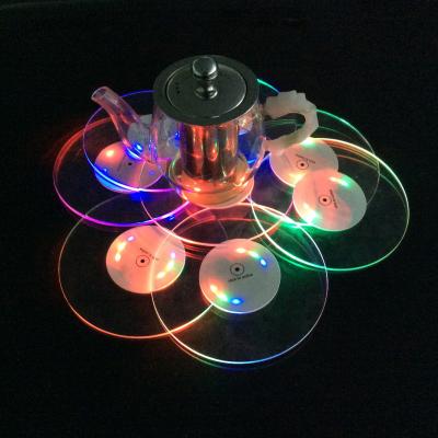 China Customized Viable Acrylic Luminous Glowing White Lighting Cup Led Coaster Cocktails Bar Colorful Tea Base Bar for sale