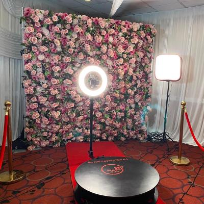 China PARTY 2022 auto rotating glass photobooth360 motorized video camera 4 degree people spinner platform photobooth 360 photo booth for sale