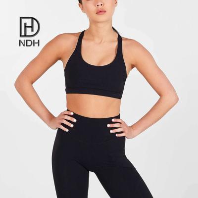 China Breathable Gym Workout Sports Bra With Push Up For Women Made With Recycle Polyester for sale