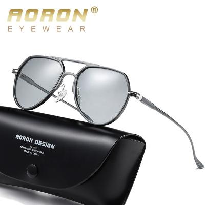 China Pilot Aoron Classic Day and Night Driving Photochromic Mens Polarized Pilot Sunglasses Sun Glasses 8033 Night Vision Aluminum Magnesium for sale