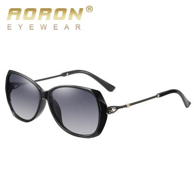 China Fashion Sunglasses Aoron Women PC Frame Big Round Lady Sun Shades Fashion Polarized Classic Trendy Shade 645 Designer Photochromic Sunglasses for sale