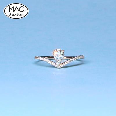 China Wholesale Price 18K Gold TRENDY Crown Fashion Pear-Like Setting Diamond Ring for sale