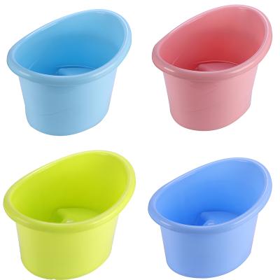 China Sustainable High Quality Durable Safety Plastic Bathtub With Chair For Child And Toddler for sale