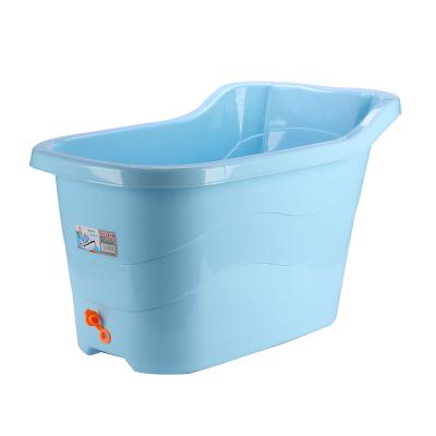 China China Supplier Factory Price Sustainable Customizable Large Plastic Bathtub With Stool for sale