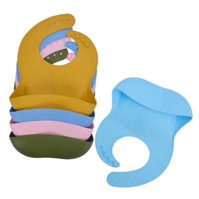 China Minimalist 100% Food Grade Soft Waterproof Easy Clean Feeding Silicone Baby Bib for sale